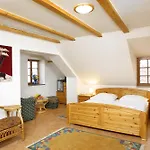 兹拉季安德尔酒店 Český Krumlov