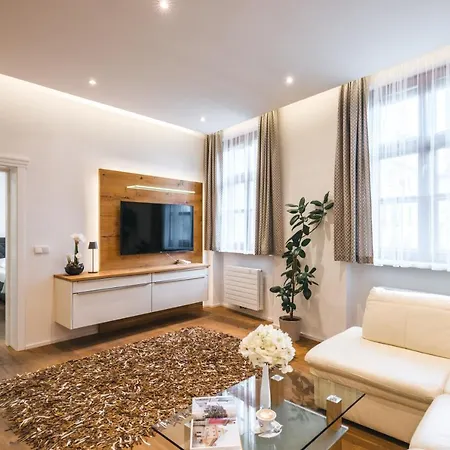 Zlaty Andel Hotell 4*