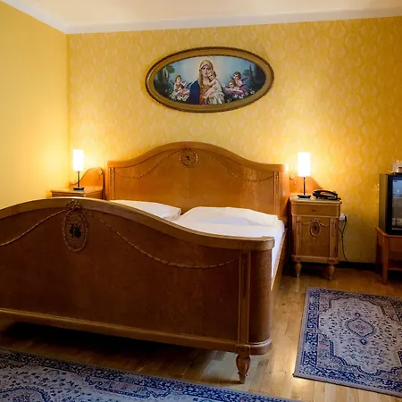 Zlaty Andel Hotell 4*