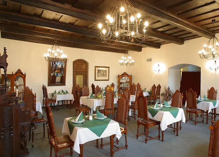 Zlaty Andel Hotel