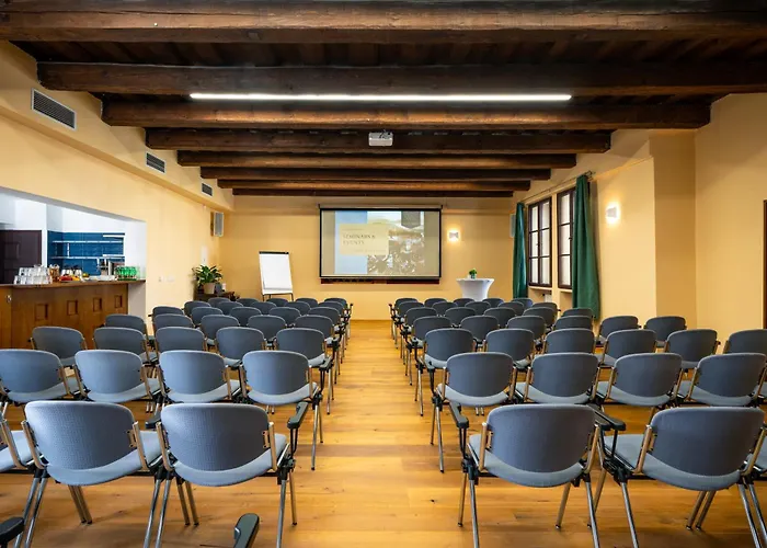 Zlaty Andel Hotel 4*